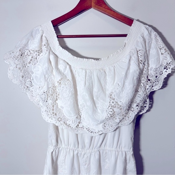 Abercrombie & Fitch White Lace Off the Shoulder Romper Size Small 100% Cotton - Picture 3 of 12